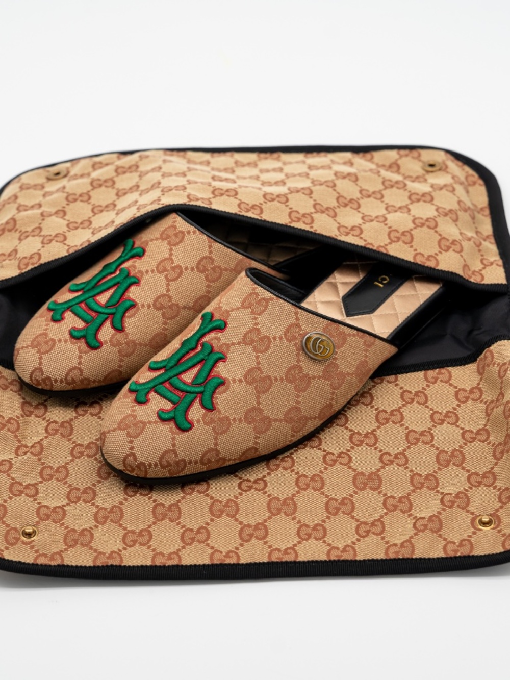 size 38G 8 US Gucci LA Angels Slippers Slides Mules GG Travel Beige Brown - Picture 13 of 15
